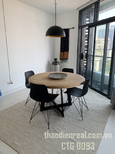  Aparment at 59 Ngo Tat To street, 21 ward, Binh Thanh district.

3 bedrooms for rent with nice decor, full furnished, air conditioning system is fully equipment.

=> Large area for 3 beds: 140 sqm.

=> Good price: 2400$

=> City