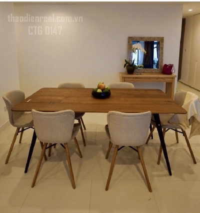  Apartment at 59 Ngo Tat To street, 21 ward, Binh Thanh district.

3 bedrooms for rent with nice decor, full furnished, high floor, Air conditioning system is fully equipment, have bathtub

=> Large area for 3 beds: 140 sqms.

=> Good