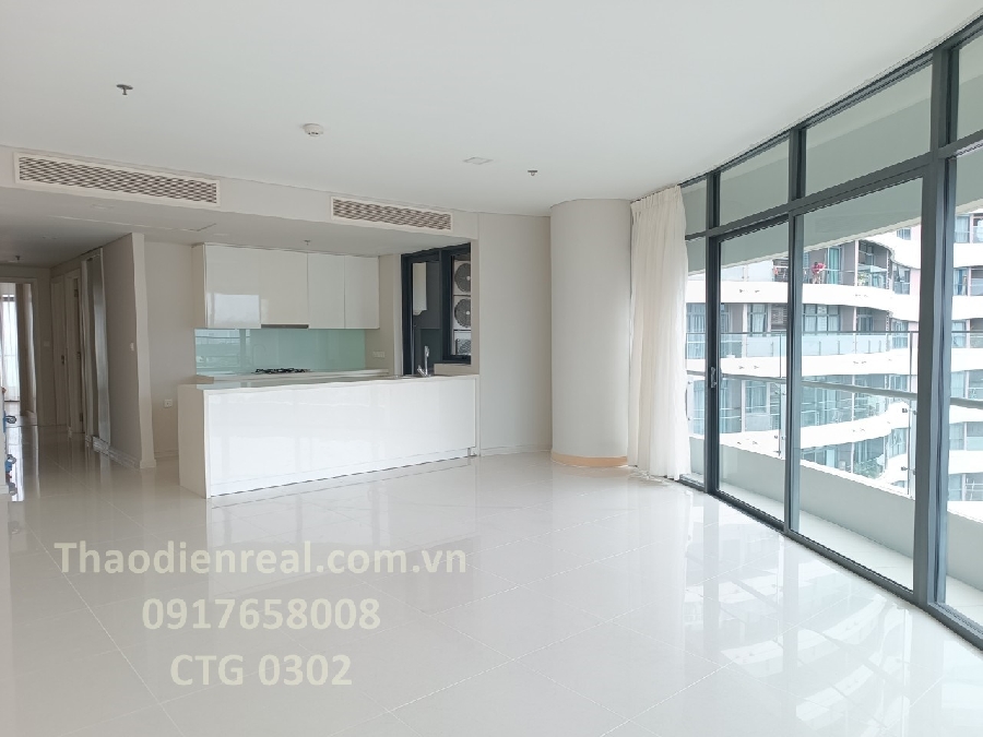  CITY GARDEN at 59 Ngo Tat To street, 21 ward, Binh Thanh district.

3 bedrooms in phase 1 tower for rent with  unfurnished.
=> Large area for 3 beds: 140 sqms.
=> Good price: 1500$ included mng fee
=> Good view: Pool & district