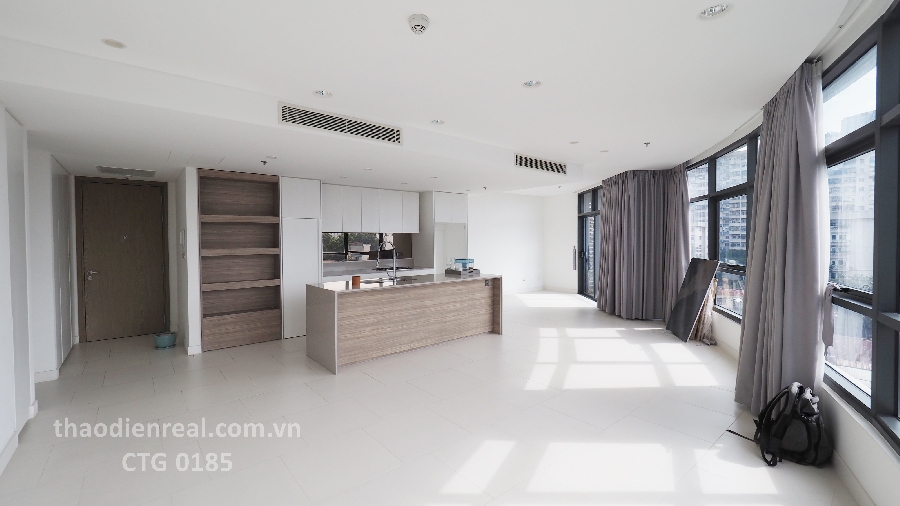 CITY GARDEN - CTG 0185
 


 
Aparment at 59 Ngo Tat To street, 21 ward, Binh Thanh district.
3 bedrooms with low floor - nice view.
For rent with UNFURNISHED, air conditioning system and curtains are fully equipment.
=> Large area for 3