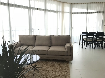  At 59 Ngo Tat To street, Binh Thanh district.
- Hotline: 0917 658 008 (zalo/whatsaap/viber).
- Email: info@thaodienreal.com/anh.bds45@gmail.com
Apartment in a secure area, extremely quiet and airy.
Take 5-10 minutes to district 1.3, Phu Nhuan,