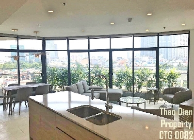 Aparment at 59 Ngo Tat To street, 21 ward, Binh Thanh district.
2 bedrooms for rent with nice decor, full furnished, low floor, we can see the trees, It is   very close to nature. Air conditioning system is fully equipment.
=> Large area for 2