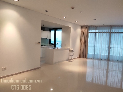 Aparment at 59 Ngo Tat To street, 21 ward, Binh Thanh district.
2 bedroom for rent with unfurnished,  With full curtain, air conditioning, fridge, washing machine, ...
=> Large area for 2 beds: 117 sqm.
=> Good price: 1200$ 
=> City