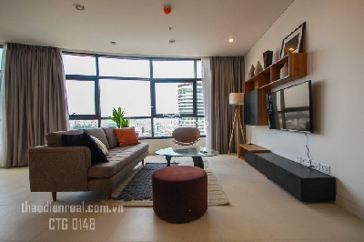 Apartment at 59 Ngo Tat To street, 21 ward, Binh Thanh district.
3 bedrooms for rent with nice decor, full furnished, high floor, Air conditioning system is fully equipment.
=> Large area for 3 beds: 146 sqms.
=> Good price: 2000$ (included