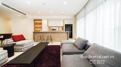Newphase Apartment for Rent at City Garden
At 59 Ngo Tat To Street, Ward 21, Binh Thanh District, HCMC
• Type: 3 bedrooms.
• Size: 145 sqms
• Furnished
• Nice layout – high floor
=> Rental: 2900$/month.
✨ Many 1, 2, 3-bedroom