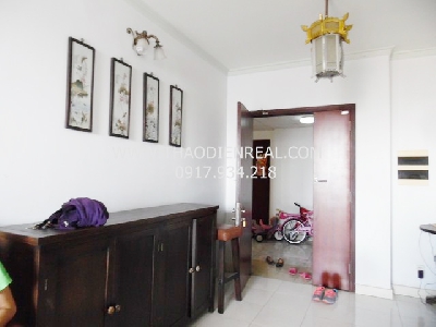 images/thumbnail/classic-3-bedrooms-apartment-in-central-garden-for-rent_tbn_1552901342.jpg